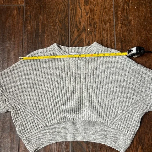 Urban Outfitters Sweater M Gray Big Sur Crop Pullover Rib Knit Long Sleeves - Picture 5 of 7